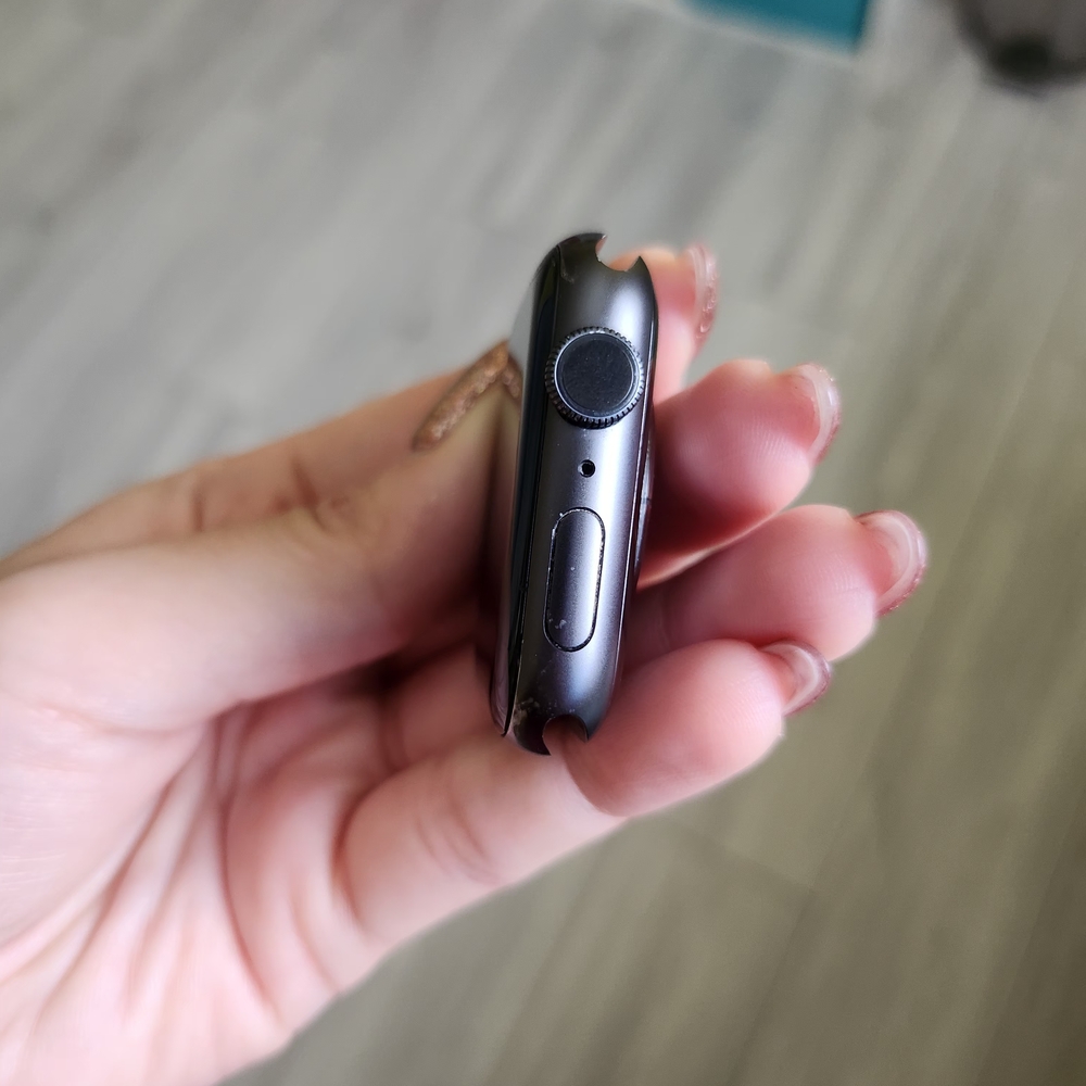 Apple Watch Series 5 - Picture 9 of 16